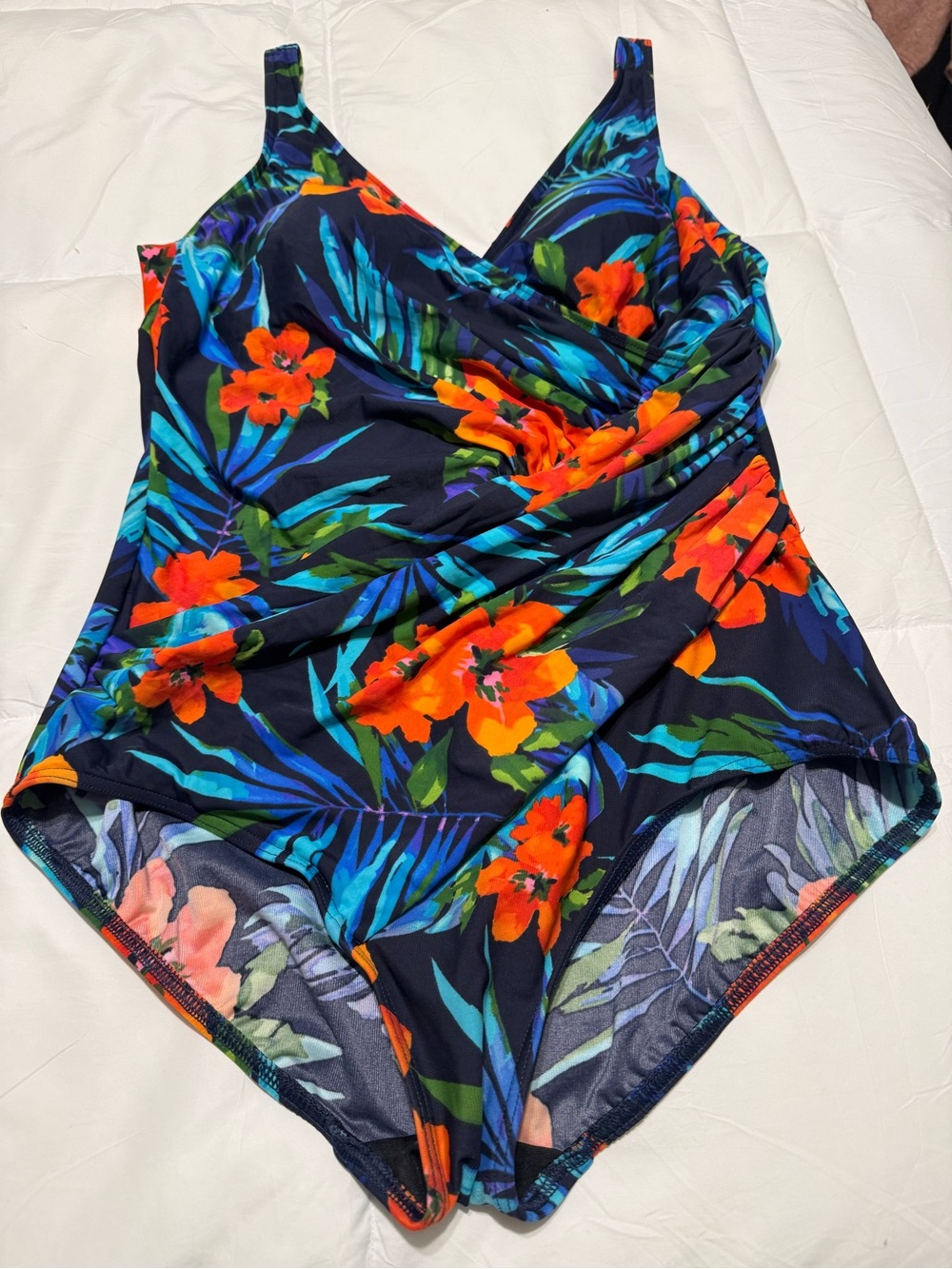 Miraclesuit women’s size 16Floral One-Piece Swimsuit in Navy with Orange